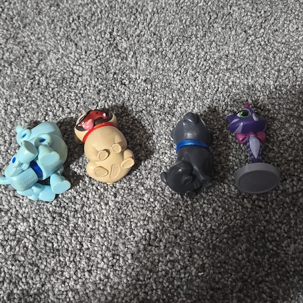 Disney Puppy Dog Pals Figure Set - Picture 3 of 3